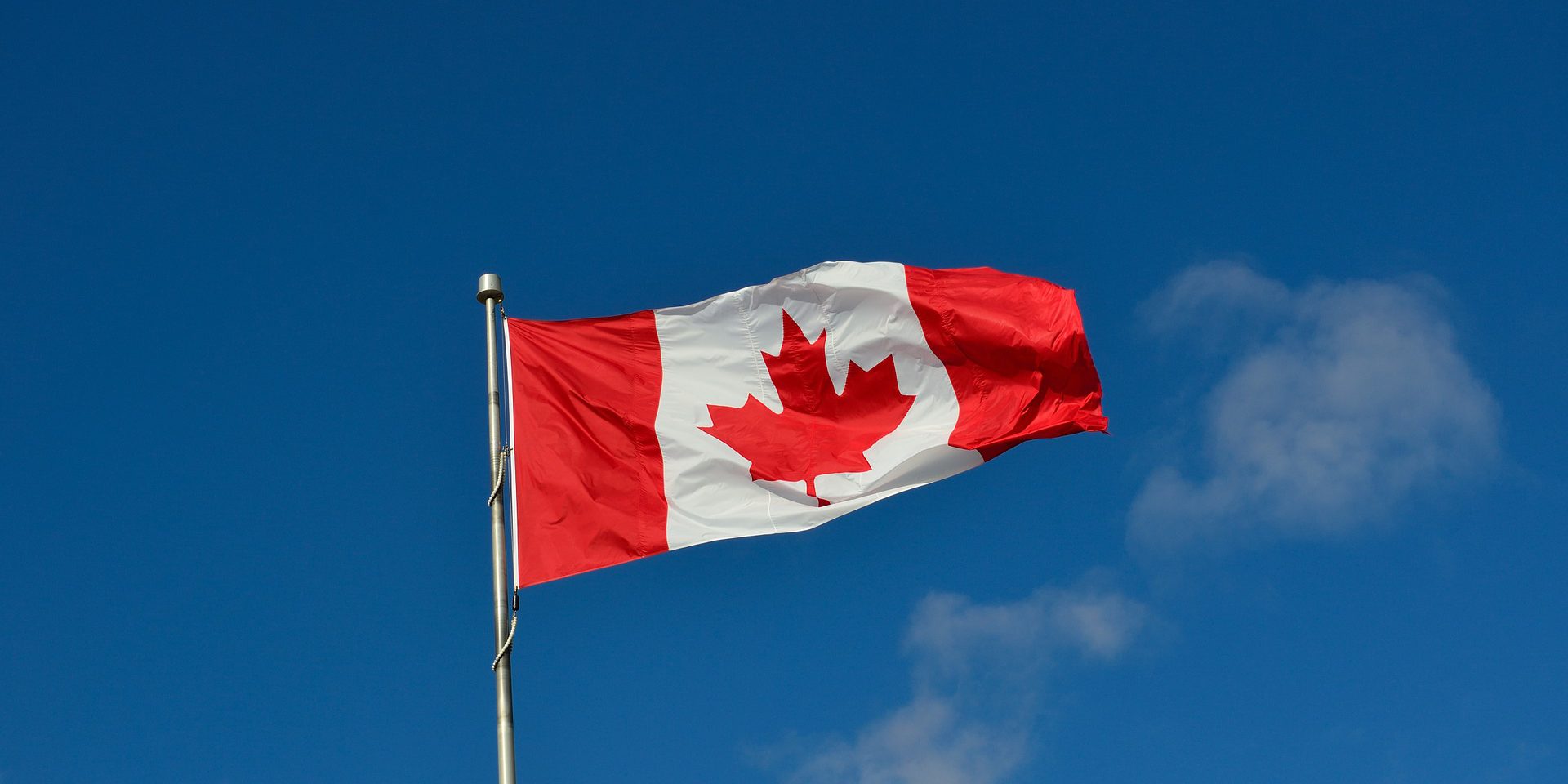 canadian-flag-1229484_1920
